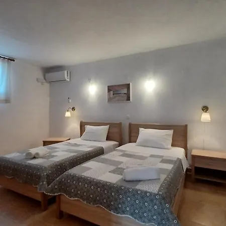 Blue Xenia - 4 Holiday home Chrisi Akti (Paros)